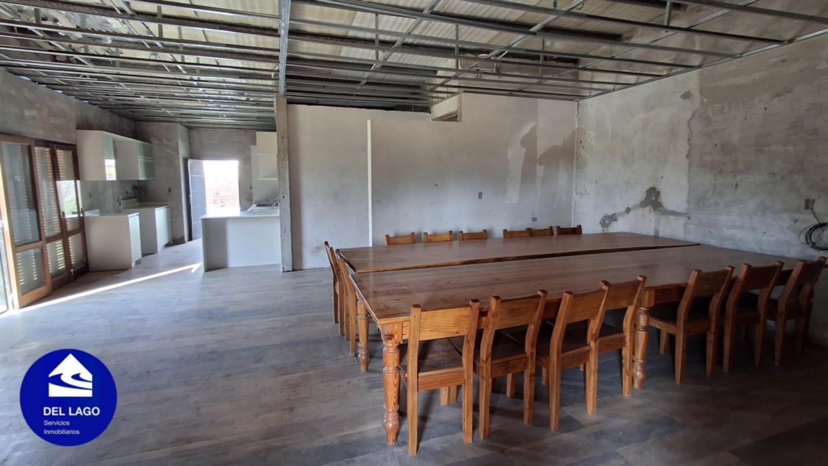 PROPIEDAD A TERMINAR EN VENTA TACURAL-SF